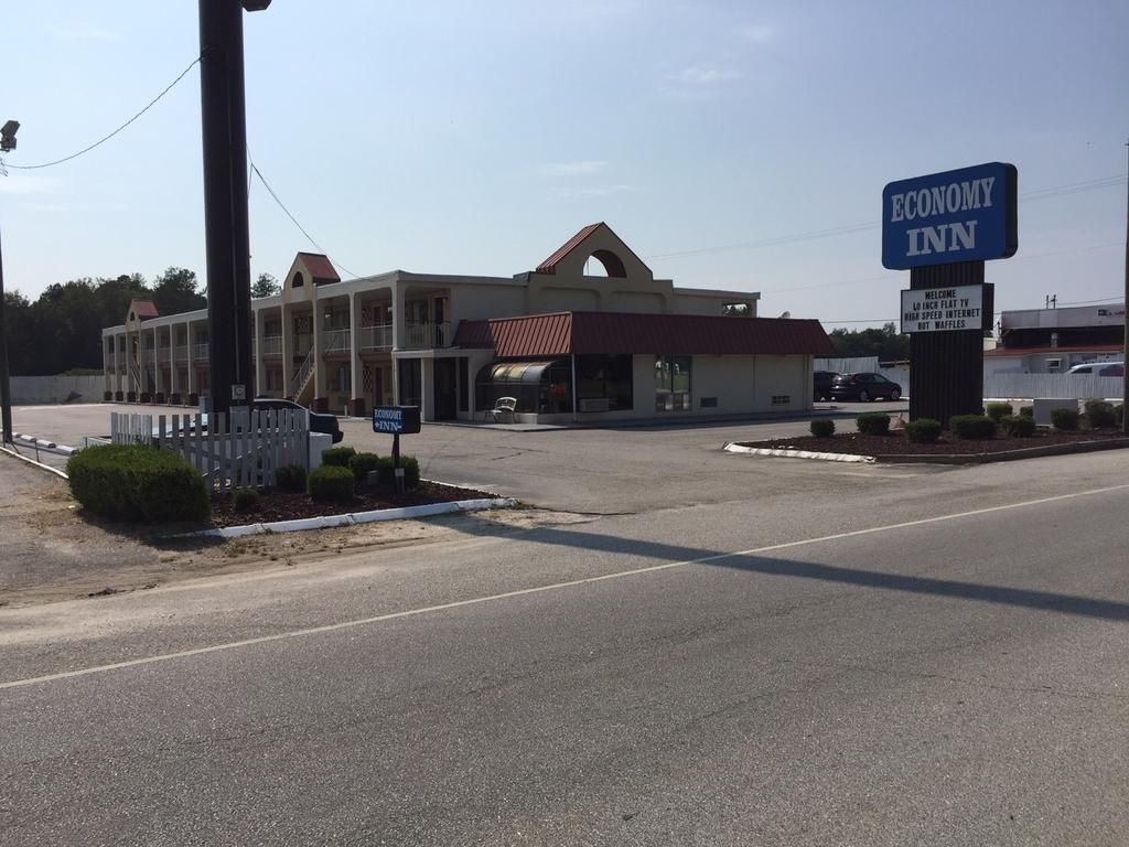 Economy Inn Dillon Exterior photo
